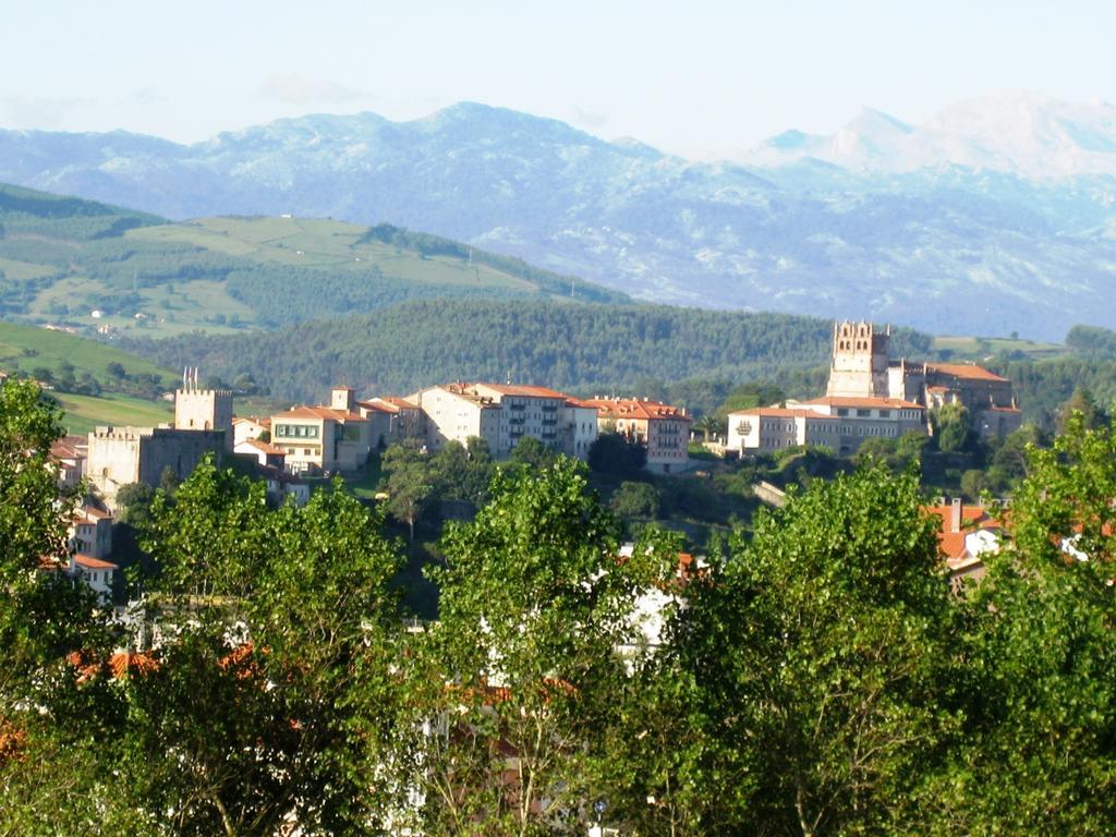 Отель Residencia Miramar Сан-Висенте-де-ла-Баркера Экстерьер фото